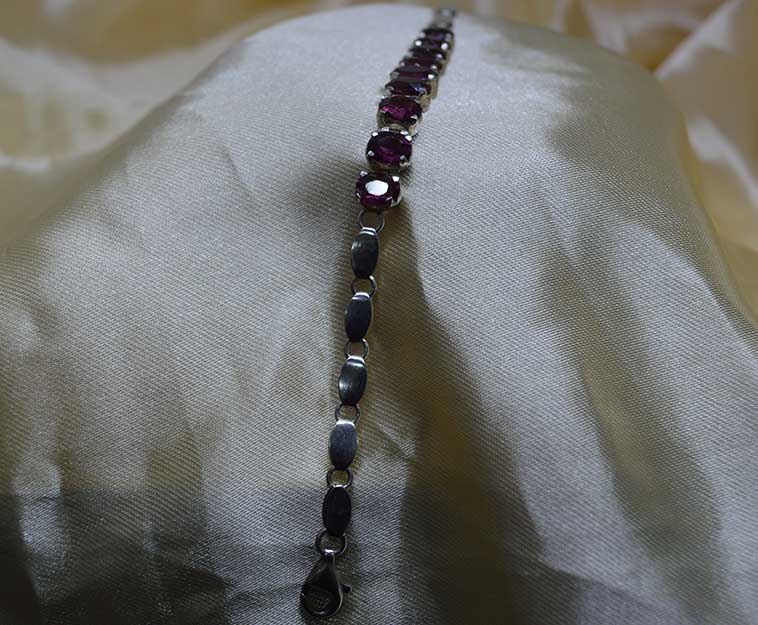 Garnet Silver Oval Bracelet