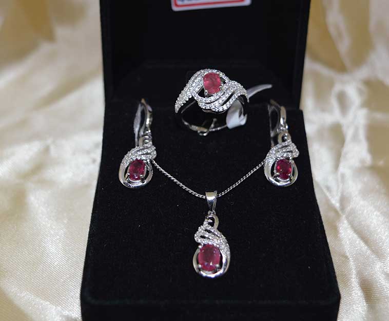 Ruby Cluster Silver Set